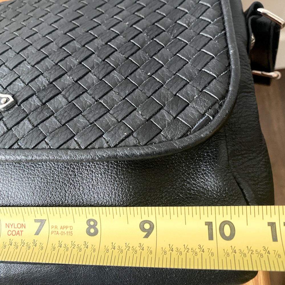 ELLIOTT LUCCA Black Pebbled Woven Leather Shoulder‎ Bag - Picture 10 of 12